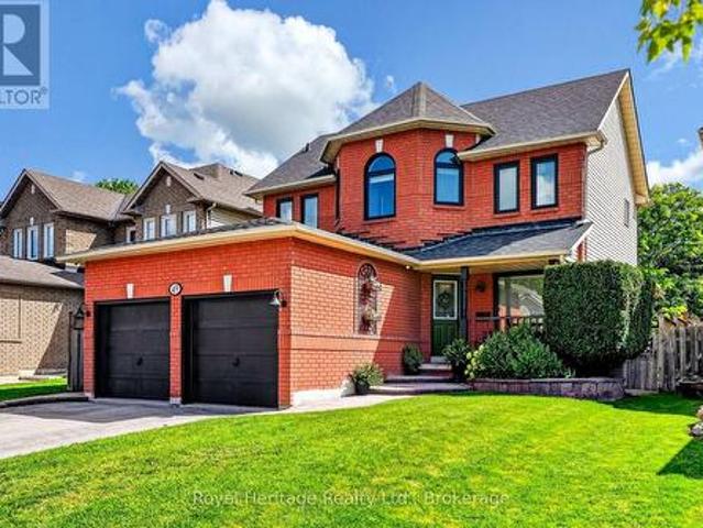 49 Bradshaw Street, Clarington Bowmanville, ON, L1C 2H4 house for sale | Listing ID E13694 | Royal LePage