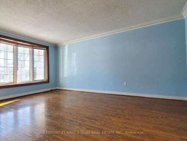 49 CHARTLAND BOULEVARD S