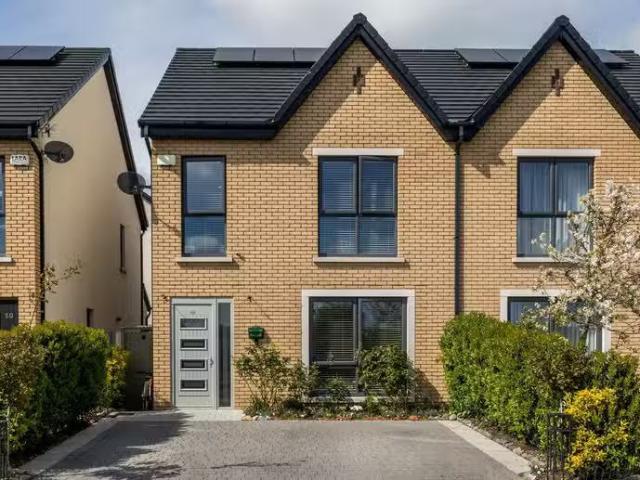 49 Churchfield Park, Ashbourne, Co. Meath, A84AY89 is for sale