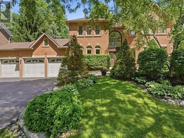 49 Falling Leaf Court, Aurora, ON, L4G 6K6 house for sale | Listing ID N13518 | Royal LePage