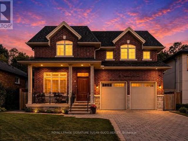 49 Ferris Road, Toronto, ON, M4B 1G2 house for sale | Listing ID E13486 | Royal LePage