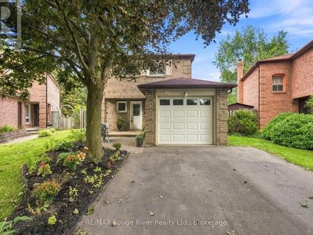 49 Fisher Crescent, Ajax Central West, ON, L1T 2E8 house for sale | Listing ID E13696 | Royal LePage