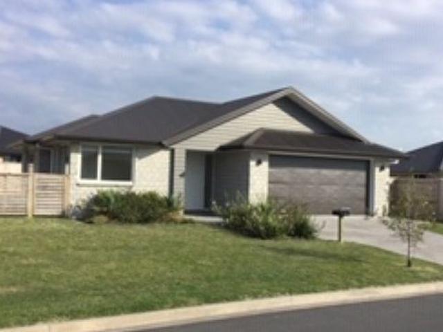 49 Kahuparere Crescent, Pyes Pa, Tauranga