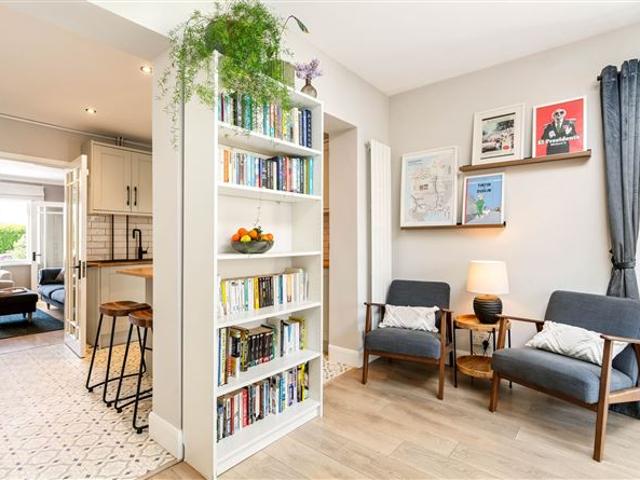 49 Loreto Row, Rathfarnham, Dublin 14 Mullery O Gara Estate Agents 4899 MyHome. Ie Residential