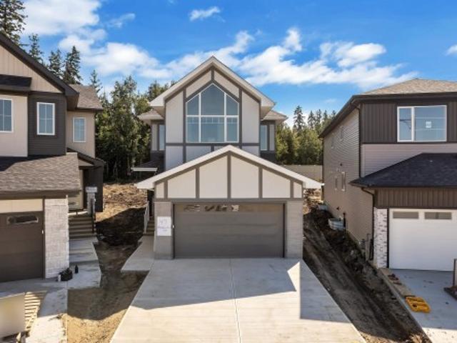 49 Meadowgrove Lane, Mclaughlin, Spruce Grove, AB, T7X 0W2 house for sale | Listing ID E4505 | Royal LePage