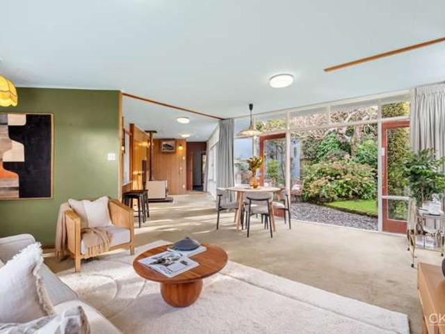 49 Pokohiwi Road, Normandale, Lower Hutt City