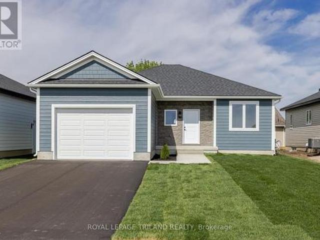49 Rebecca Drive, Aylmer, ON, N5H 0A1 house for sale | Listing ID X12164 | Royal LePage