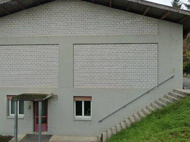 4 m2 apartment for rent in Delsberg
