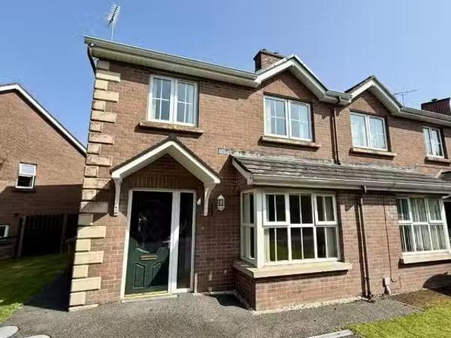 4 Mulcreevy Close
