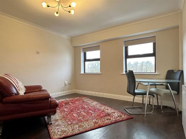 4 Mulvoy Place Apartments, Sean Mulvoy Road, Galway City