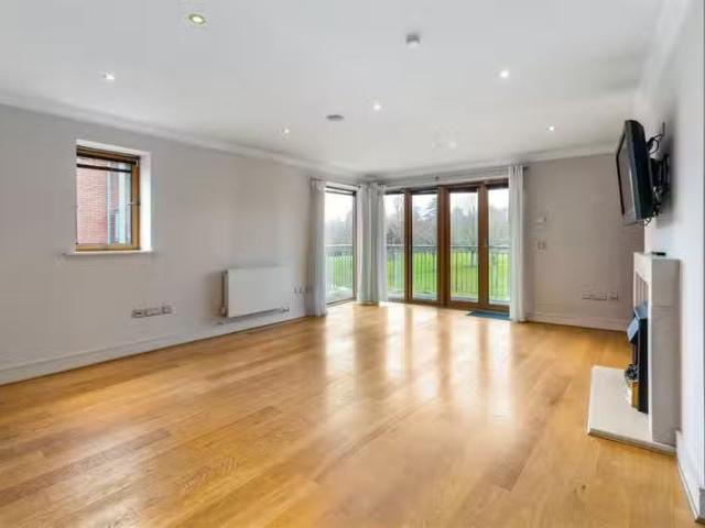 4 Maple Lodge, Farmleigh, Castleknock, Dublin 15, D15 Y898