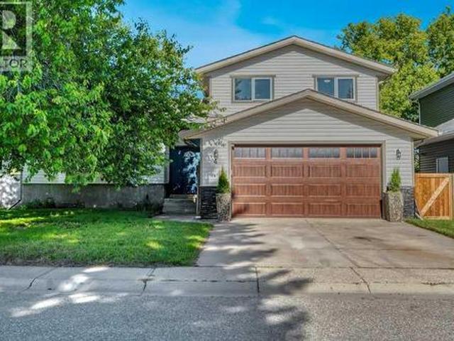 4 Maplewood Estates, Strathmore, AB, T1P 1G6 house for sale | Listing ID A2319 | Royal LePage