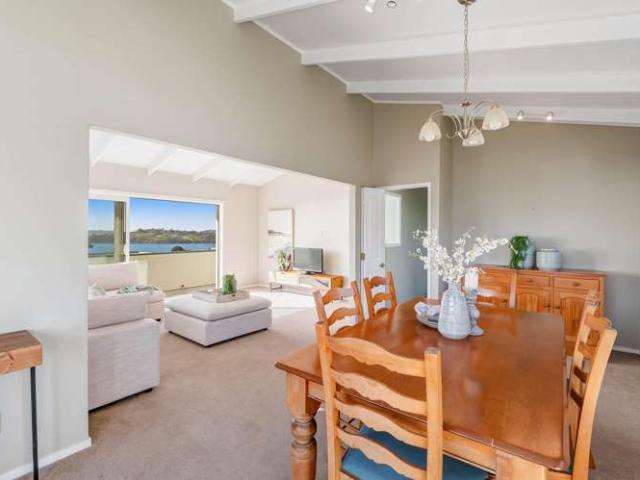 4 Mariners Grove, Algies Bay, Rodney