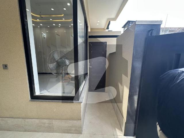 4 Marla Brand New Luxurious Home For Sale Eden Executive