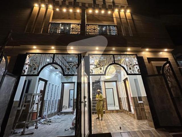 4 Marla Brand New Luxury House Available For Sale Samanabad