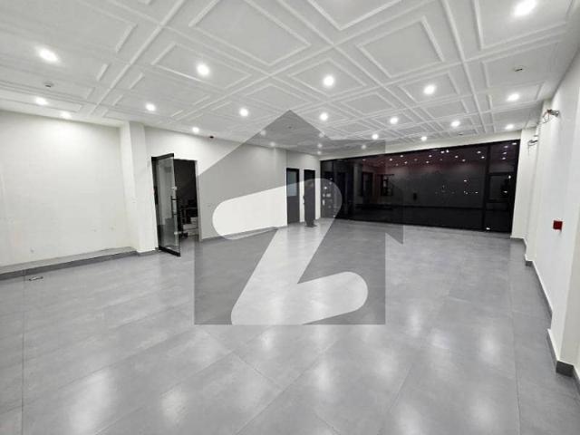 4 Marla Commercial Floor Available For Rent On Prime Location Of Broadway Phase 8 DHA Lahore