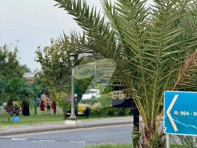4 Marla Commercial Plot For Sale In Southern Block Phase 1 Possession &Amp  Utilities Paid | Rs. 250 Lac