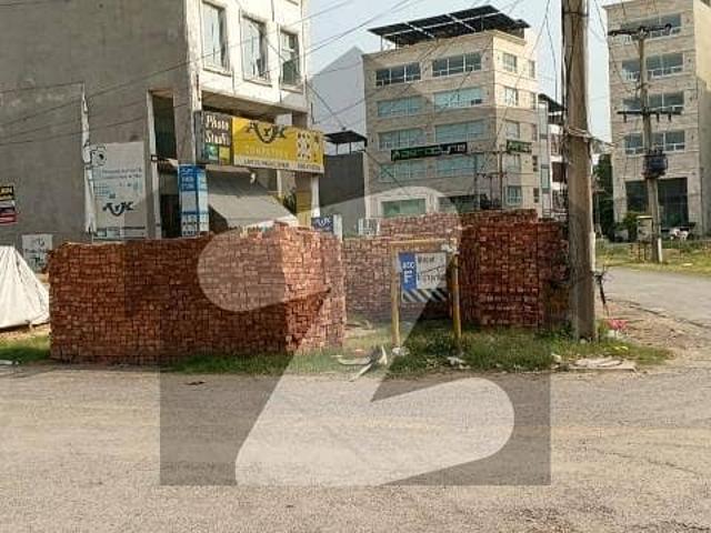 4 Marla Corner Commercial Plot on 50 Ft Road for Sale F Block