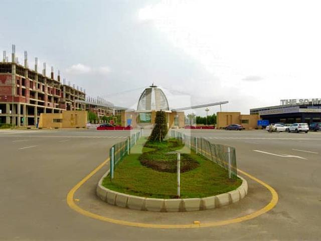 4 marla excellent location commercial plot in c block