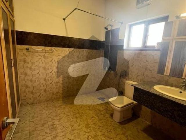 4 Marla Full House For Rent D 12