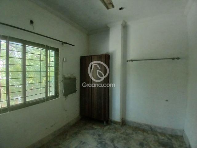 4 Marla Flat for Rent