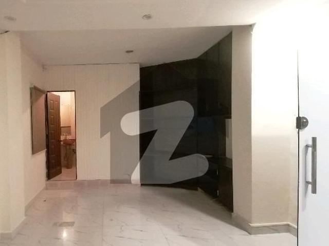 4 Marla Flat In Only Rs. 40000 For Rent Allama Iqbal Town Karim Block