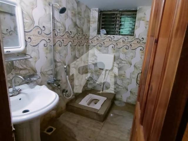 4 Marla House Available For Rent