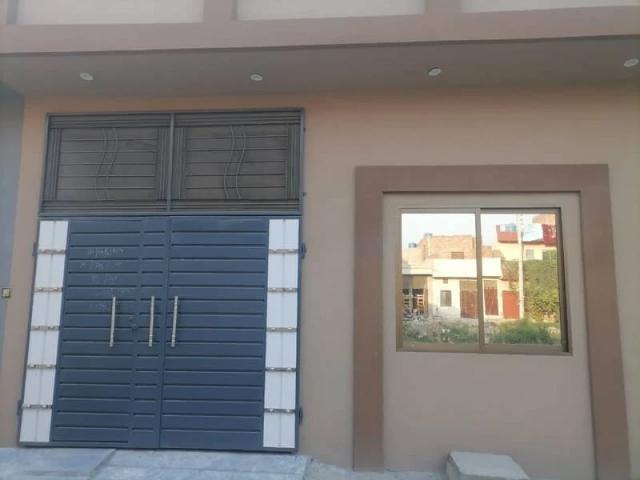 4 Marla house single story brand new han. Registry intaqat han. Location main ferozepur road kahna stop Lahore Kahna ID 89928
