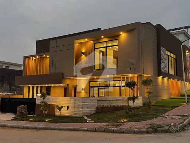 4 Marla Lawn | 15.5 Marla New Corner Designer House For Sale Bahria Overseas Sector 5