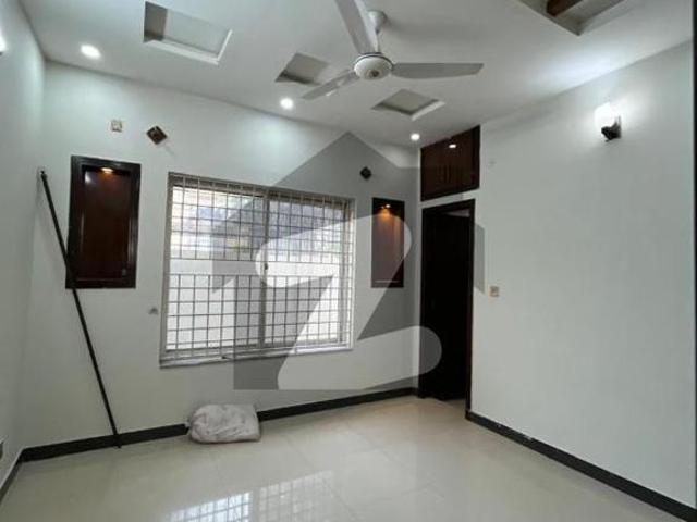 4 Marla like that brand new full house available for rent with all basic amenities at reasonable demand G 13