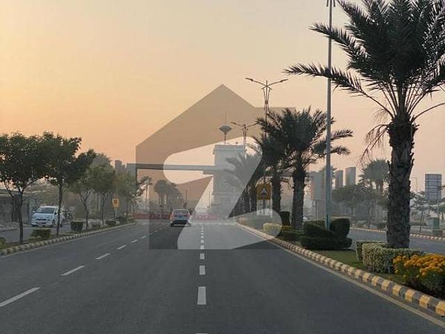 4 Marla Plot Available For Sale In Block G Royal Plam Citi Gujranwala