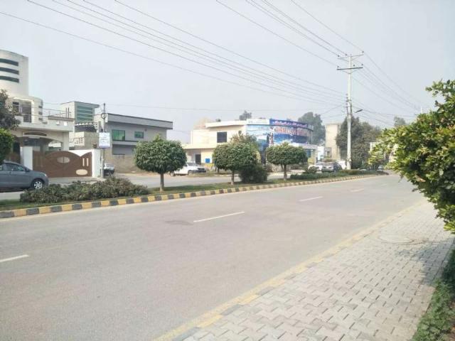 4 Marla plot for sale. Lahore Al Rehman Garden ID 36711