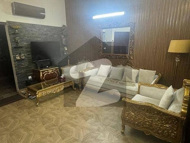 Military Accounts Society4 Marla Slightly Used House For Sale