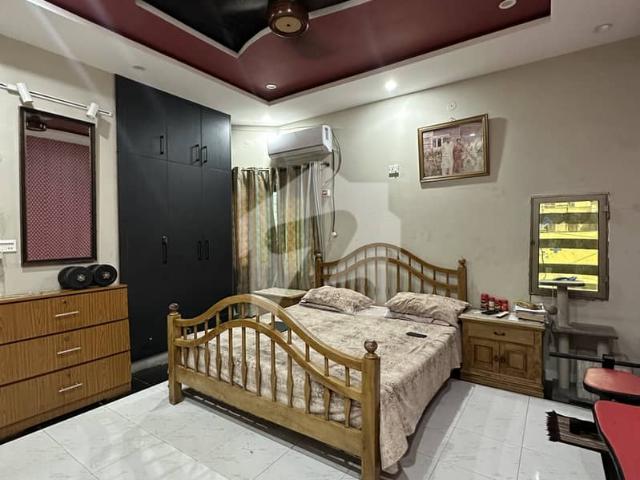 4 marla slightly used house for sale with 4 to 6 kv hybrid solar system