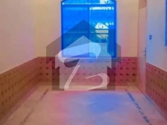 4 Marla Upper Portion For Rent in Sabzazar Near To Orange line station Fori Rabta keray
