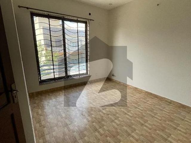 4 Marlas House available for Rent D 12