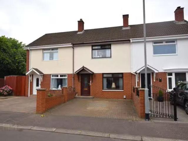 4 Mc Arthur Court