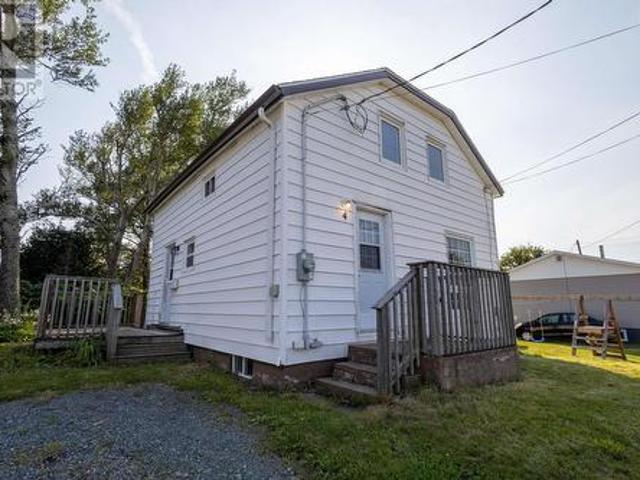4 Mcpherson Street, Glace Bay, NS, B1A 2A7 house for sale | Listing ID 202618 | Royal LePage