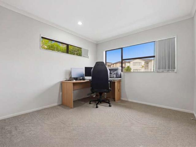 4 Melmore Place, Pinehill, North Shore City