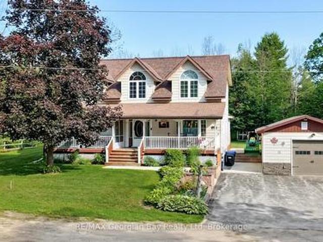 4 Moore Avenue, Tay, ON, L0K 2A0 house for sale | Listing ID S13488 | Royal LePage