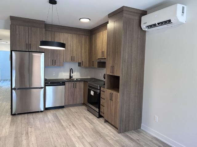 4 ½ Neuf à Aylmer, Près De La Marina!