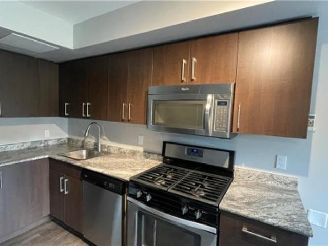 4 Ottawa Street N Unit# 6, Hamilton, ON, L8H 3Y7 lease for lease | Listing ID 40843 | Royal LePage