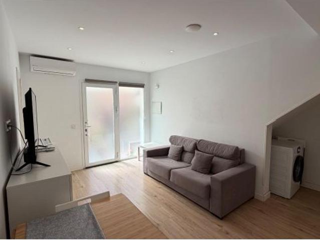 4 APARTAMENTOS TURÍSTICOS EN VENTA EN EL PALO MÁLAGA A 50M DEL MAR – RENTABILIDAD DESDE EL PRIMER