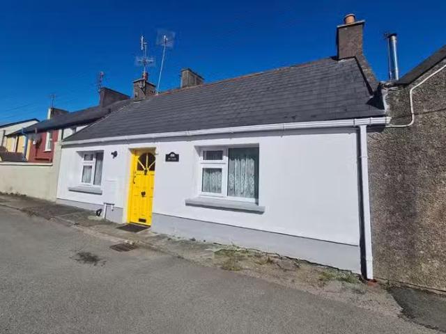 4 Ashgrove Terrace, Ringaskiddy, Cork