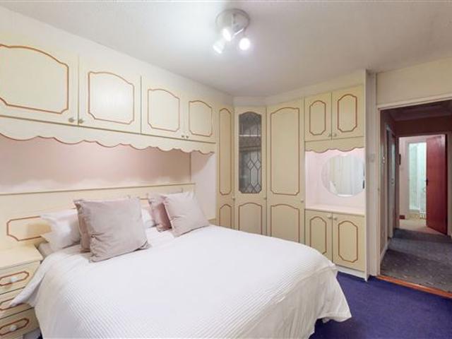 4 Ashton Lawn, Knocklyon, Dublin 16 Leonard Wilson Keenan 4857 MyHome. Ie Residential