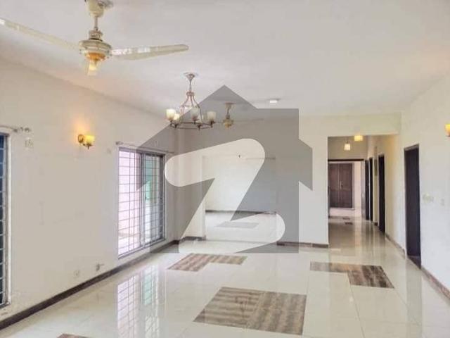 4 Bad Apartment Available For Rent In Askari 11 Lahore