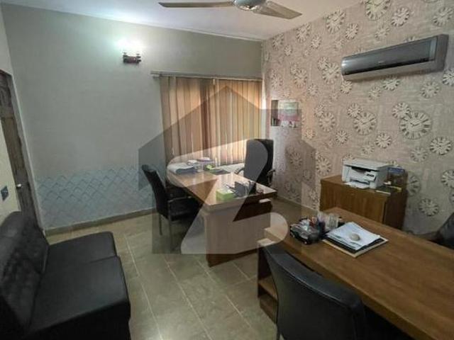 4 Bad DRAWING Attached Washroom 4 Car Parking House For Rent Clifton Block 5