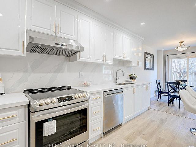 4 Bdr 3 Bth Burnhamthorpe/hwy 10