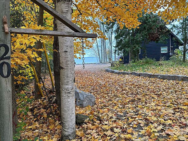 4 Bdrm ~ 1 Bth ~ In Rideau Lakes