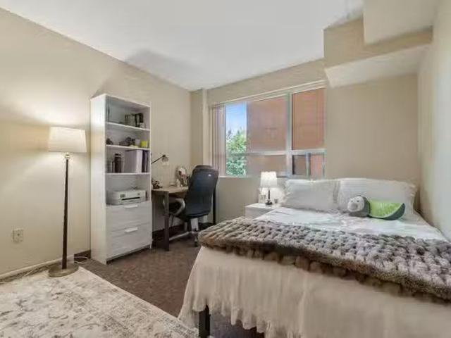 4 Bed 2 Bath